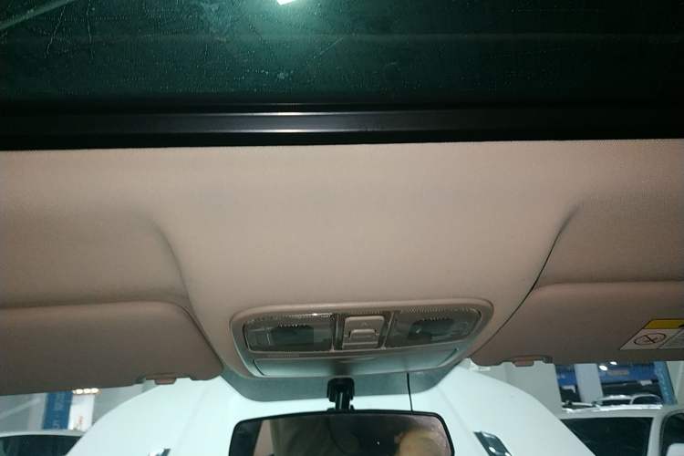 Used CHANGAN CS75 2016 1.8T Automatic Elite Model China V Standard Headliner