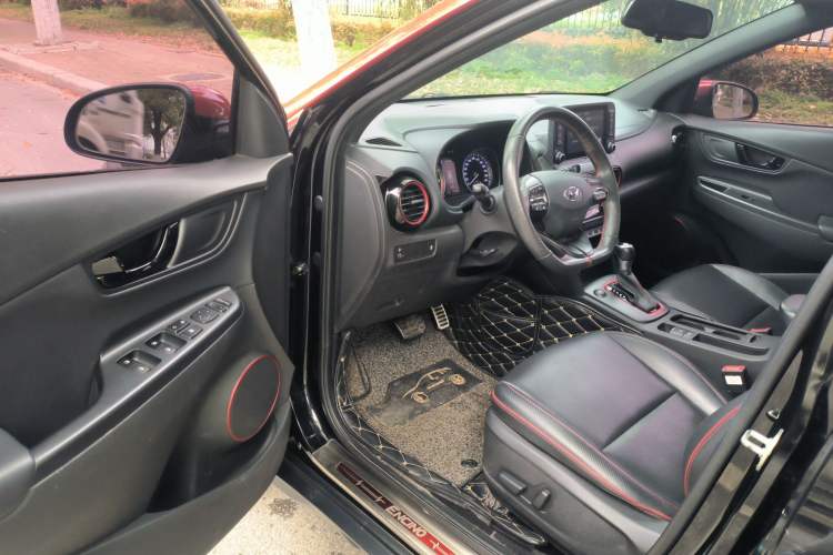 Used Hyundai ENCINO 2018 1.6T Dual-Clutch ZhiPao Edition China V Standard Driver Seat