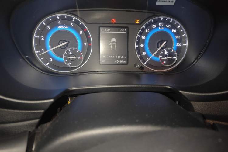 Used Dongfeng Fengon S560 2019 1.8L CVT Elite Model Odometer Close Up