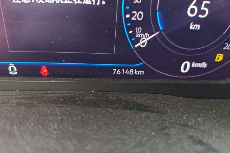 Used Volkswagen Viloran 2020 330TSI Luxury Edition Odometer Close Up