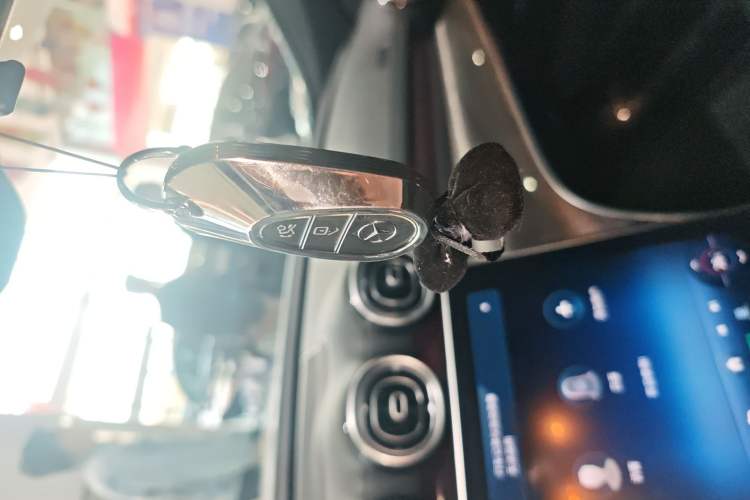 Used Mercedes-Benz C-Class 2024 C 260 L Sport Edition Vehicle Key