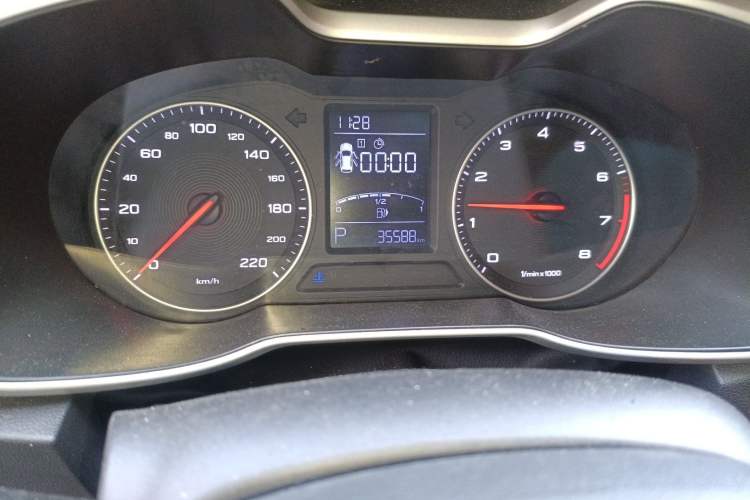 Used MG ZS 2018 1.5L Automatic Elite Edition China V Standard
