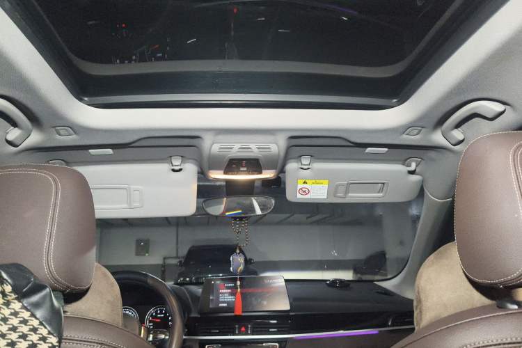 Used BMW X1 2022 sDrive25Li Leading Model Headliner