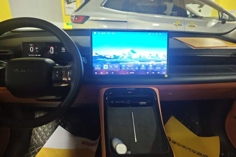 Used AION V 2024 Aion Tyrannosaurus 650 LiDAR Edition
