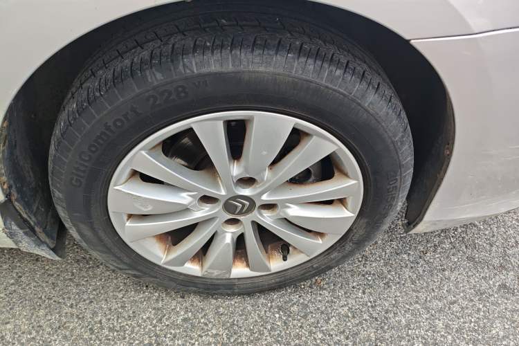 Used Citroen C-Quatre 2013 Sedan 1.6L Automatic Prestige Model Right Front Wheel Hub