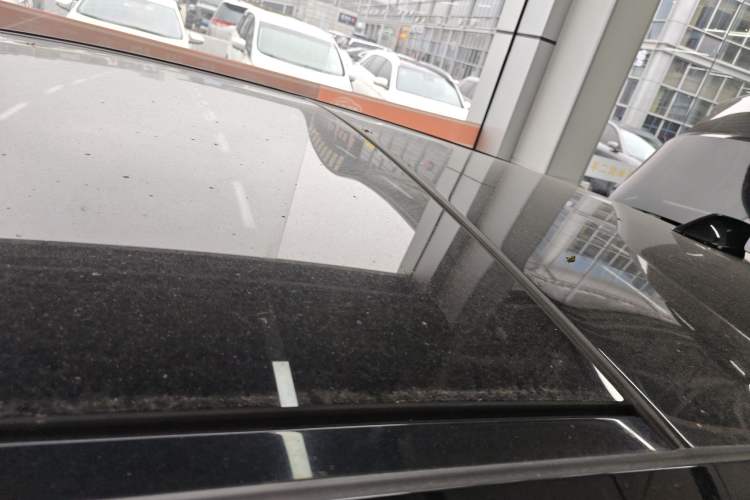 Used BMW i3 2018 Luxury Model Roof