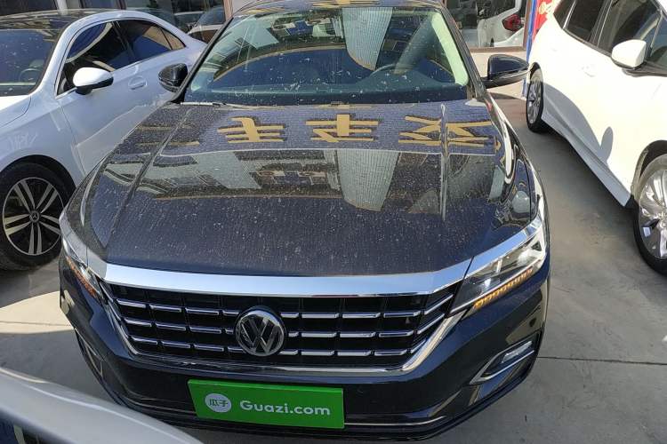 Used Volkswagen Passat 2020 330TSI Luxury Edition China VI