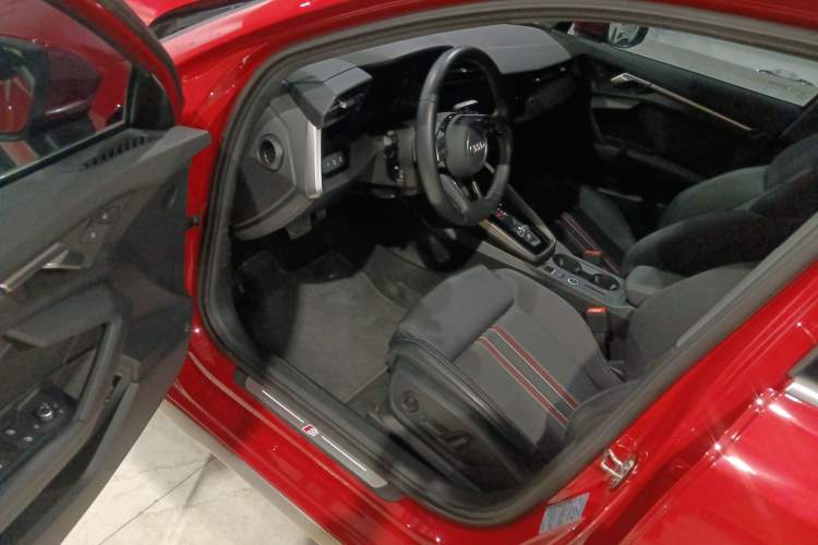 Used Audi A3 2023 Sportback 35 TFSI Fashionable Sports Model
