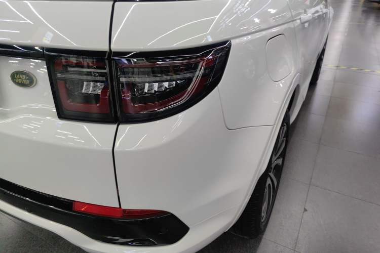 Used Land Rover Discovery Sport 2020 249 PS R-Dynamic Performance Edition Right Rear Taillight