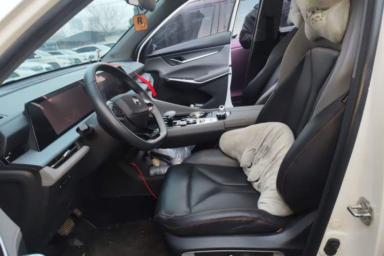 Used Changan CS75 PLUS 2022 2nd Generation 1.5T Automatic Prestige Version
