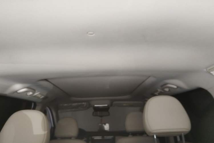 Used CHANGAN OSHAN Cosmos 2019 1.5T Automatic Smart Version China VI Standard
