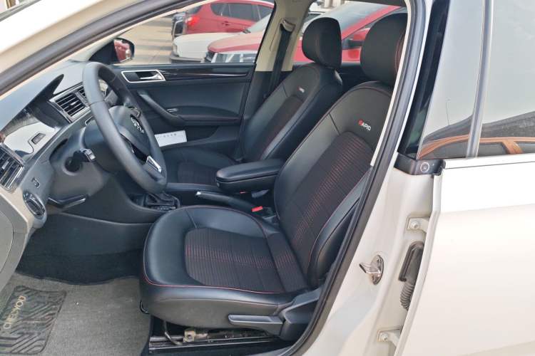 Used Skoda Rapid Spaceback 2016 Facelifted TSI230 DSG Smart Drive Version