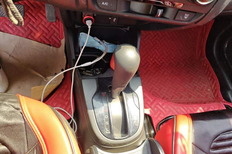 Used Honda Fit 2016 1.5L LXS CVT Comfort Sunroof Version
