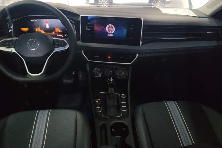 Used Volkswagen Sagitar 2023 300TSI DSG Flyover Edition Audio And AC Panel