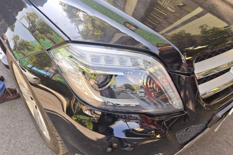 Used Mercedes-Benz GLK-Class 2013 GLK 300 4MATIC Dynamic Edition Right Front Headlight