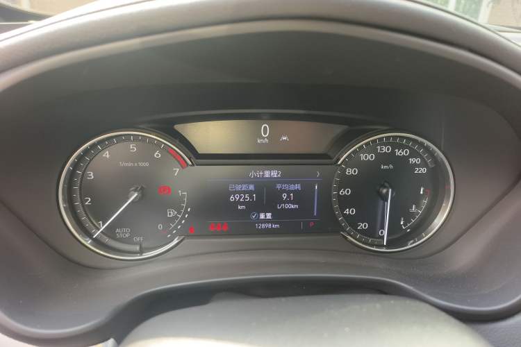 Used Cadillac XT4 2022 28T Two-Wheel-Drive Luxury Version
