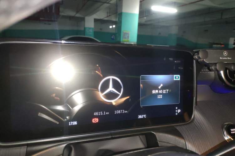 Used Mercedes-Benz C-Class 2022 C 200 L Sport Edition Odometer Close Up