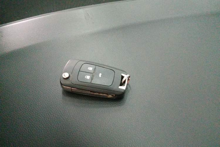 Used Chevrolet Monza 2019 RS 330T Automatic Comfort Edition China VI Standard Vehicle Key