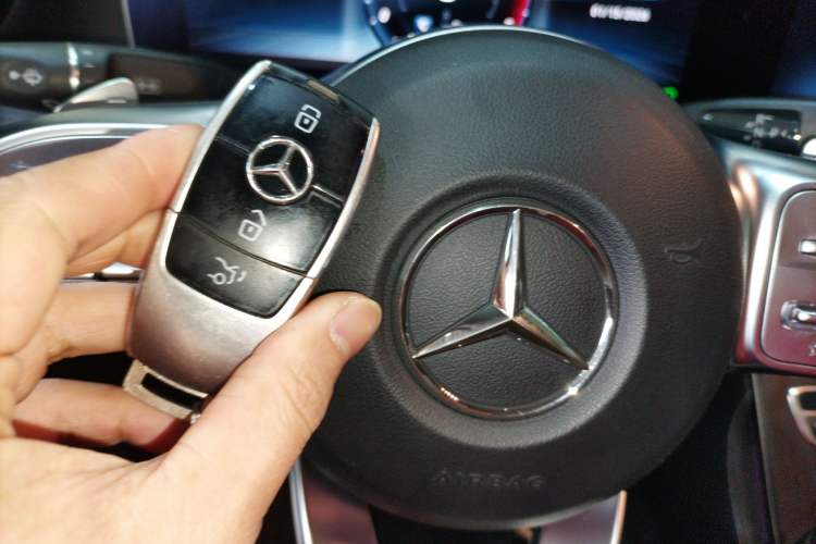 Used Mercedes-Benz E-Class 2019 Restyled E 300 L Sporty and Stylish Edition