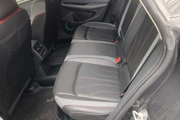 Used Volkswagen Lamando 2023 Lavida L 280TSI DSG Cool & Spicy Edition Left Rear Seat