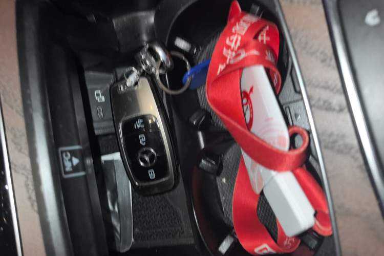 Used Mercedes-Benz E-Class 2023 Facelift E 260 L
