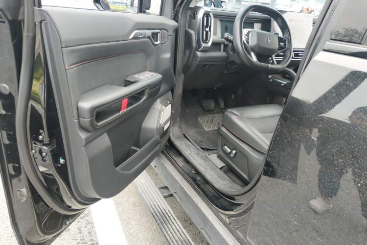 Used JETOUR Traveler 2025 1.5TD DCT Two-Wheel Drive Exploration+