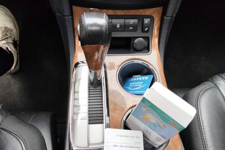 Used Buick Enclave 2010 3.6L Flagship Edition Gear Lever