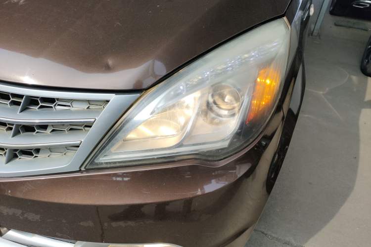 Used BAIC Weiwang M20 2014 1.5L Basic Version DAM15DL
