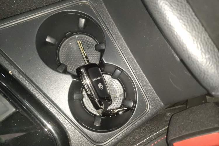 Used Volkswagen Tayron 2022 280TSI Two-Wheel Drive Luxury Smart Connectivity Version