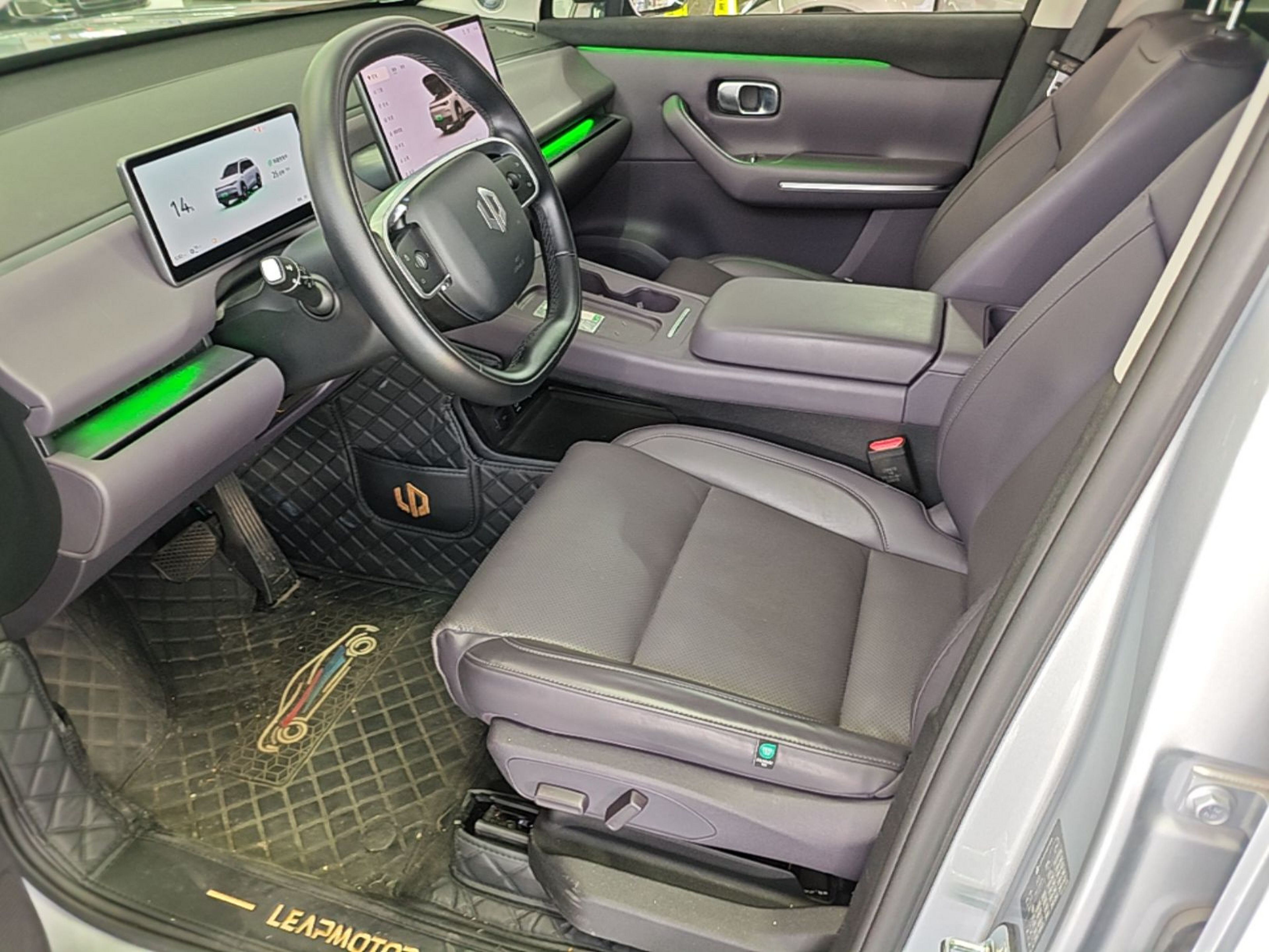 Interior delantero
