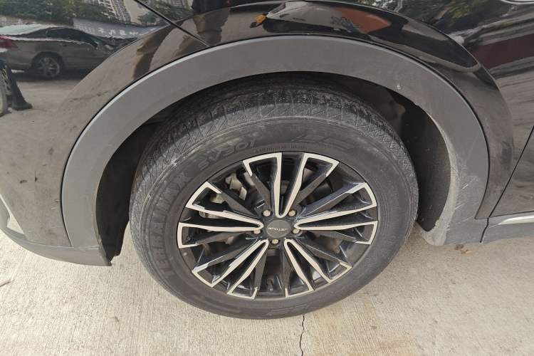 Used JETOUR X70 PLUS 2023 1.5T Manual Warrior PRO 7-Seater Left Front Wheel Hub