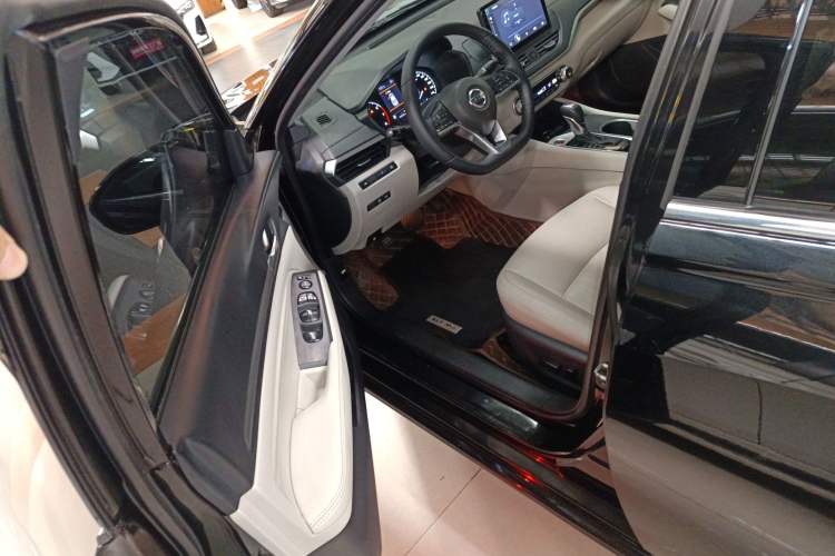 Used Nissan Teana 2019 2.0L XL Comfort Edition Driver Seat