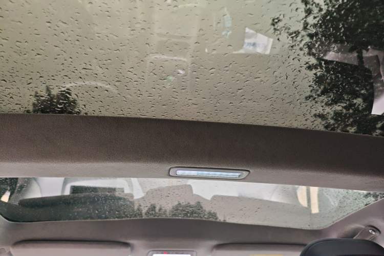 Used Zeekr 007 2025 Rear-Drive Intelligent Driving Version 75 kWh Headliner