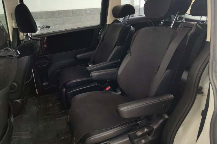 Used Honda Elysion 2016 2.4L Classic Edition Left Rear Seat