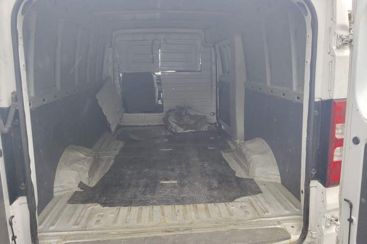 Used Wuling Yangguang 2024 300km Range Practical Window-Sealed Version 60kW
