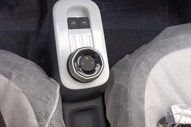 Used Geely Galaxy Panda 2025 210 km – Yuanqi Bear