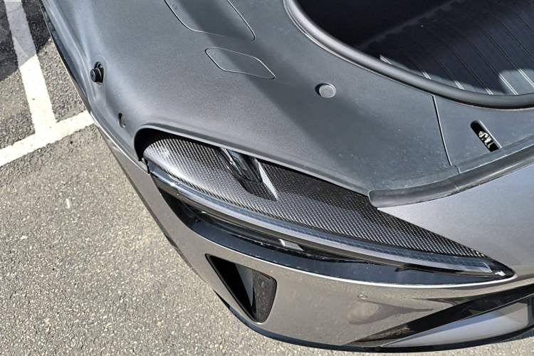 Used Xiaomi Auto YU7 2025 Ultra-Long Range High-Performance All-Wheel-Drive Max Edition
