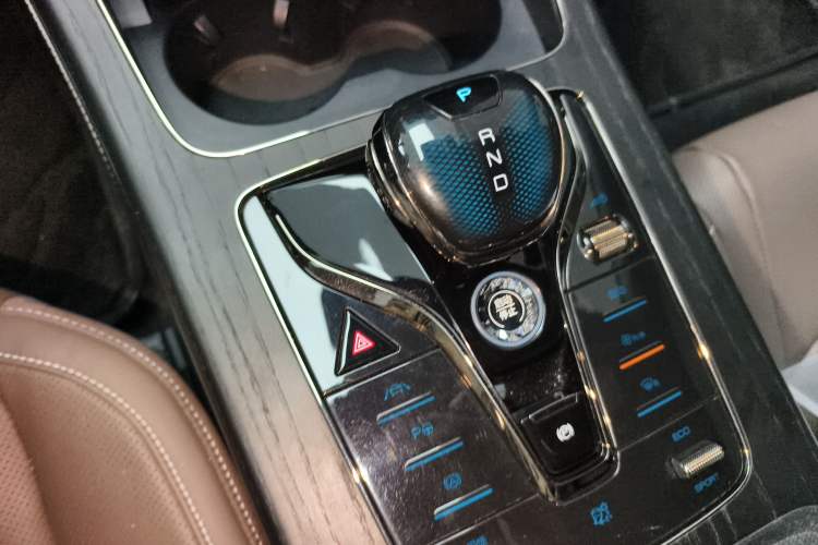 Used BYD Han 2020 EV Four-Wheel Drive High-Performance Flagship Model