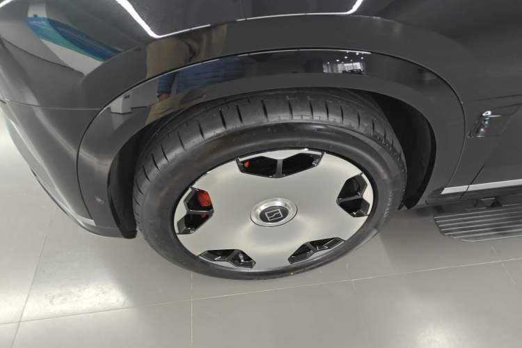 Used Zeekr 9X 2025 Hyper Edition
