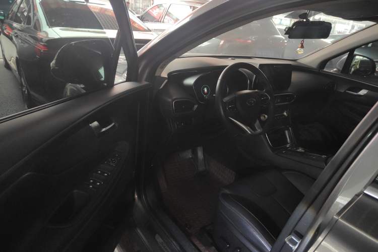 Used Hyundai Santa Fe 2020 380 TGDi Automatic Two-Wheel Drive GLS Luxury Edition