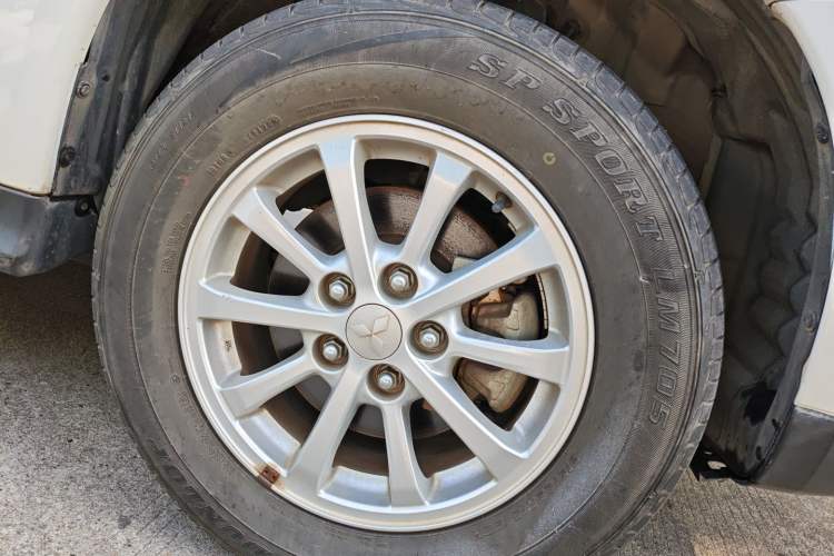 Used Mitsubishi ASX 2013 1.6L Manual Two-Wheel Drive Standard Edition