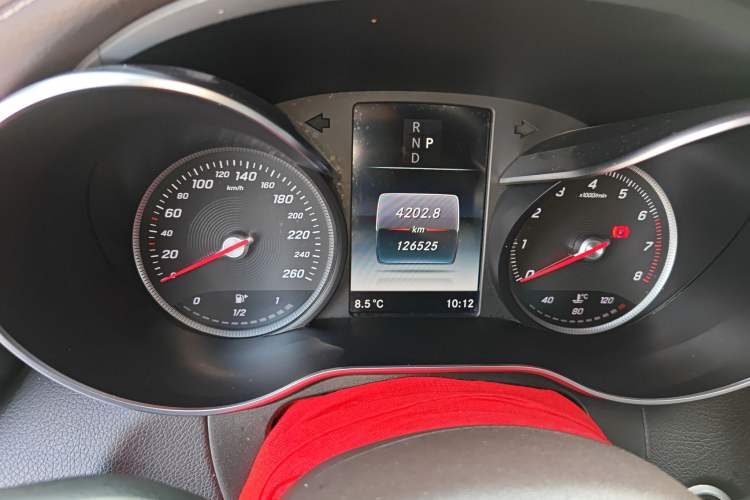 Used Mercedes-Benz GLC 2019 GLC 260 L 4MATIC Dynamic Model
