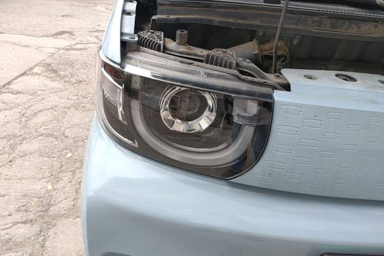 Used Chery QQ Ice Cream 2022 170km Sundae Phosphate Lithium-Ion