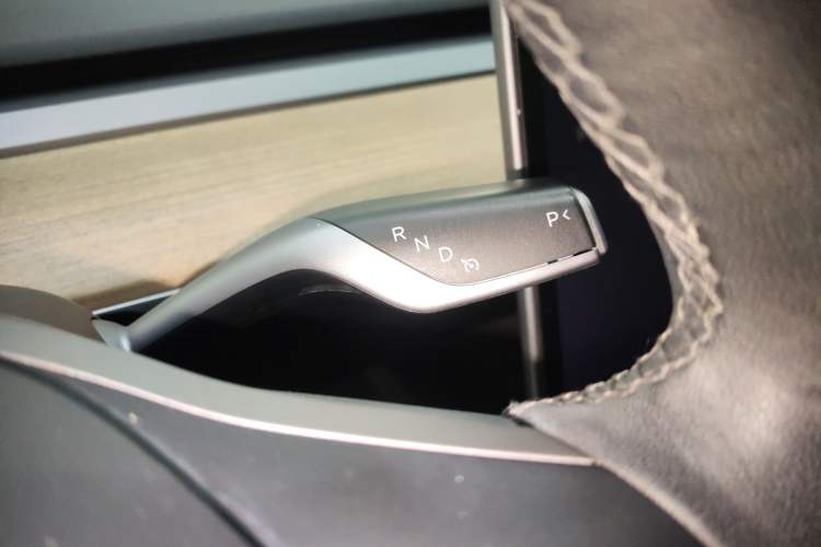 Used Tesla Model 3 2022 Rear-Wheel-Drive Version Gear Lever