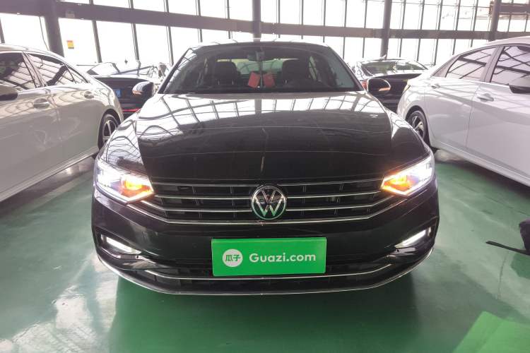 Used Volkswagen Magotan 2020 330TSI DSG Luxury Edition
