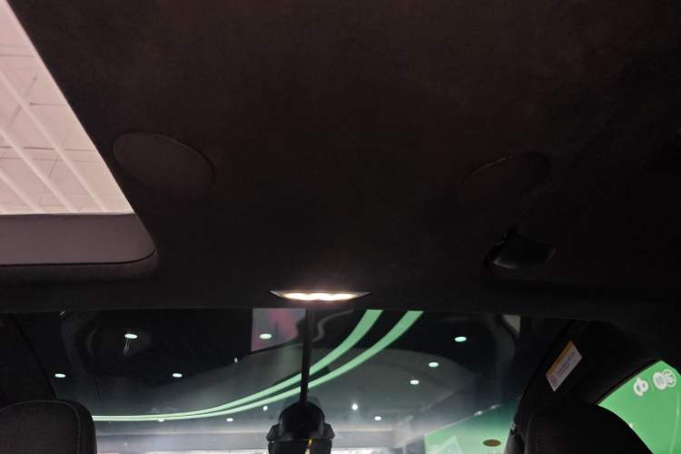 Used Tesla Model X 2023 Dual-Motor All-Wheel-Drive Version