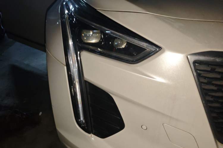 Used Cadillac CT6 2019 28T Luxury Model
