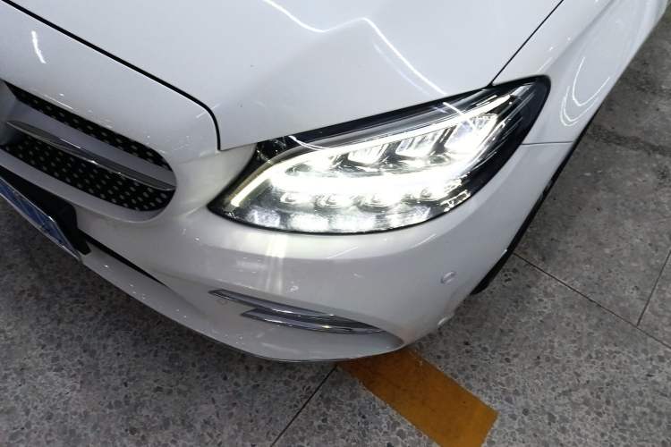 Used Mercedes-Benz C-Class 2020 Restyled C 200 L Fashion Edition Sport Version Left Front Headlight