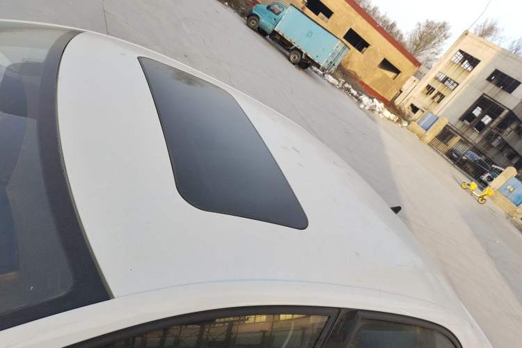 Used Volkswagen Santana 2015 1.6L Manual Comfort Edition
