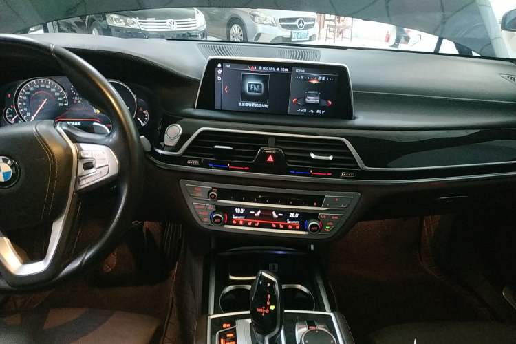 Used BMW 7 Series 2018 740Li M Sport Package Leading Model